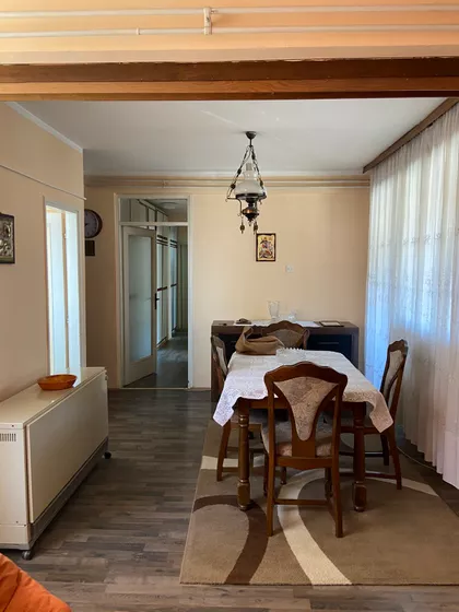 Karađorđeva 10 | 4zida.rs