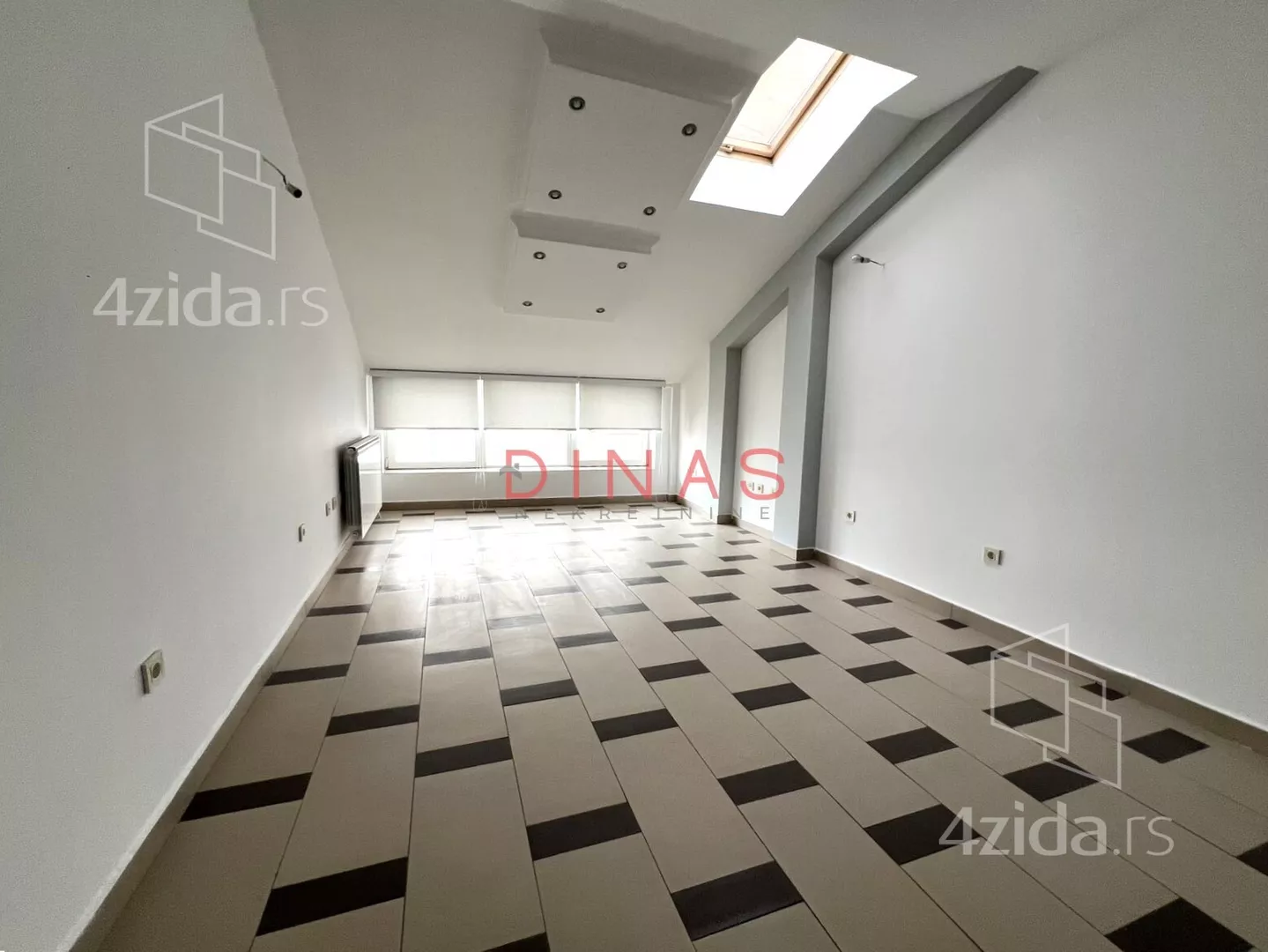 Poslovni prostor | 4zida