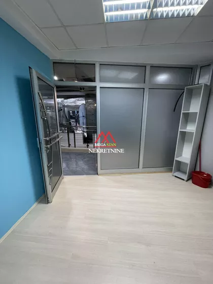 Zmaj Jovina | 4zida.rs
