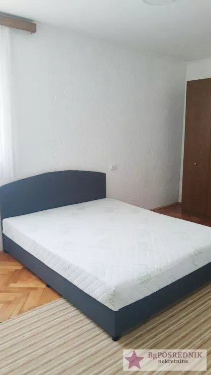 Rade Vranješević | 4zida.rs