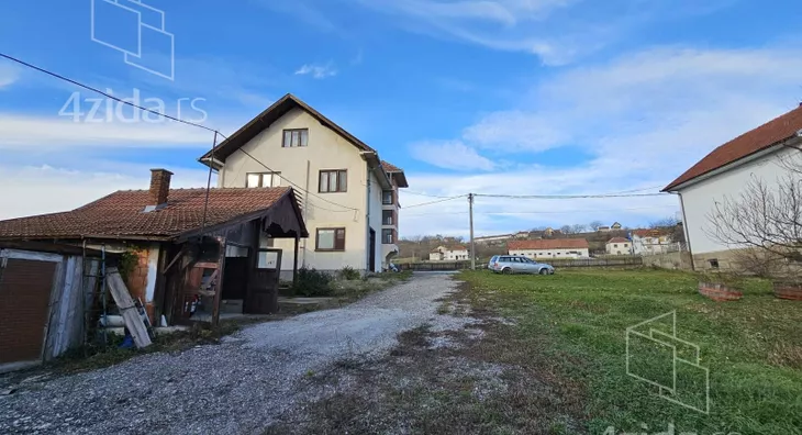 3-etažna kuća | 4zida