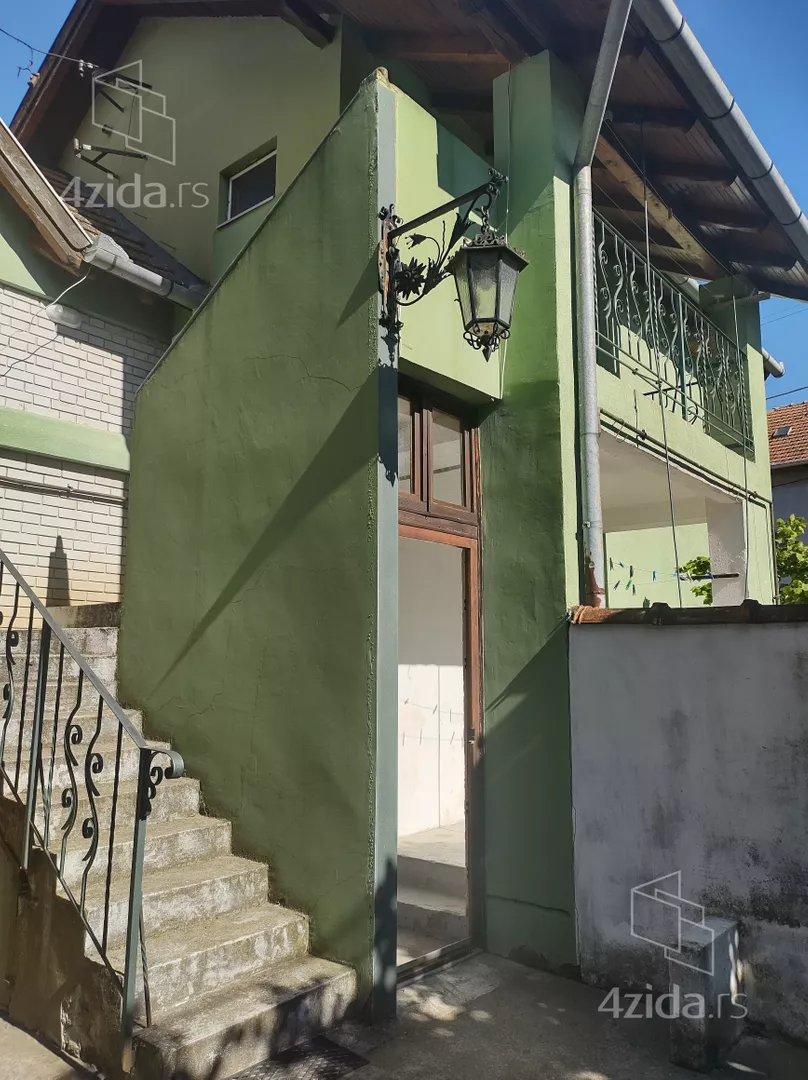 2-etažna kuća | 4zida