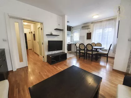 Južni Bulevar | 4zida.rs