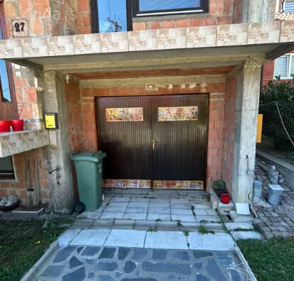 4-etažna kuća | 4zida