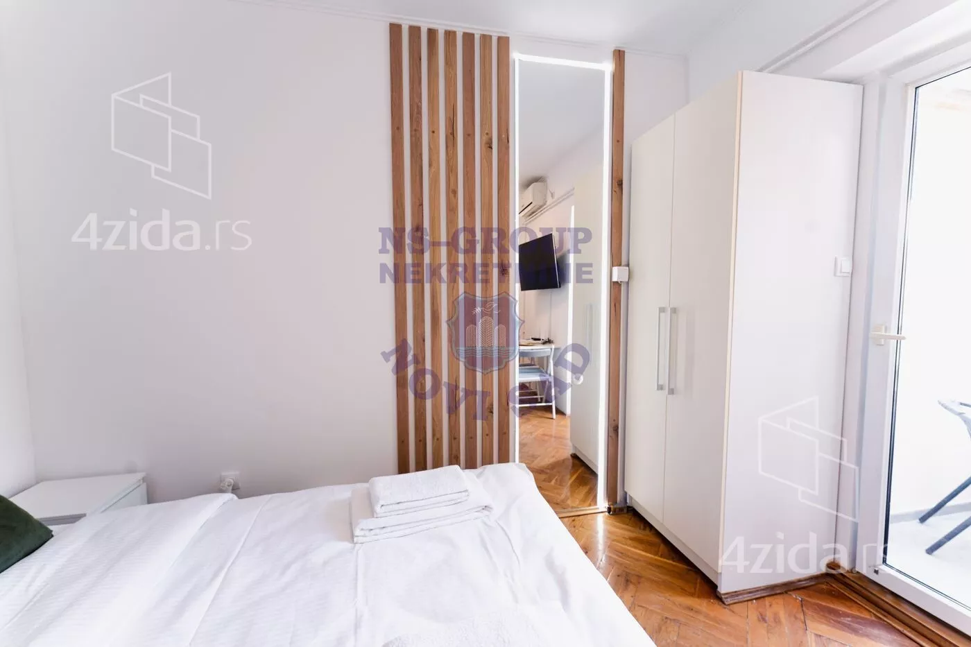 Sedmosoban stan | 4zida