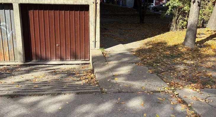 Garaža | 4zida