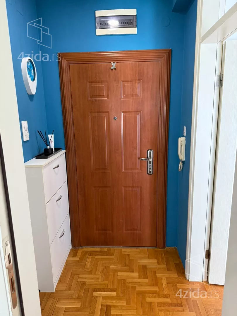 Garsonjera | 4zida