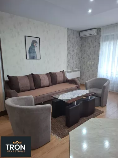 Nemanjina 15V