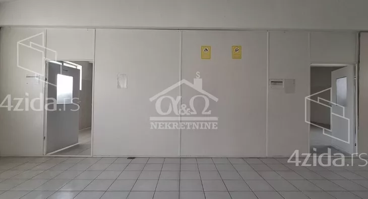 Poslovna zgrada | 4zida