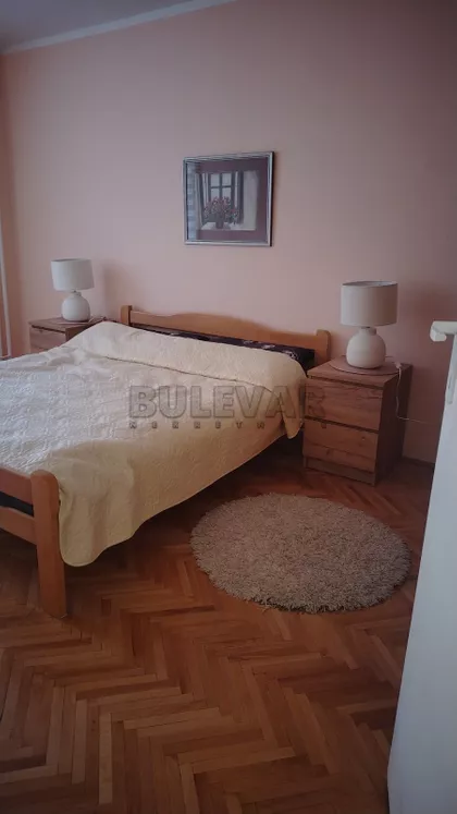 Vizantijski bulevar | 4zida.rs