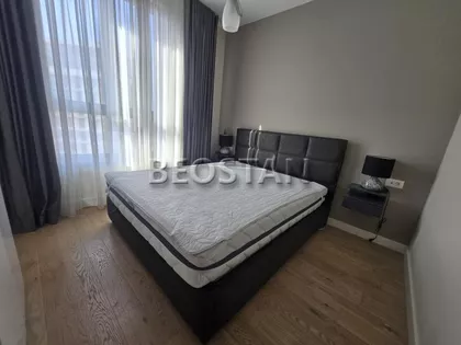 Bulevar Vudroa Vilsona | 4zida.rs
