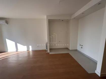 Bulevar Vudroa Vilsona | 4zida.rs