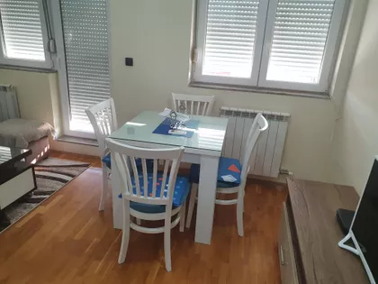 Vojvode Vlahovića 66A | 4zida.rs