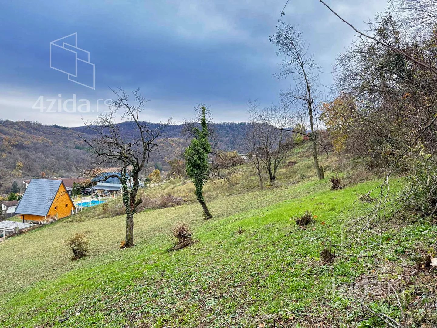 Građevinsko zemljište | 4zida