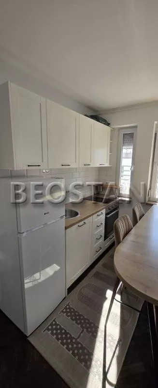 22. Oktobra | 4zida.rs