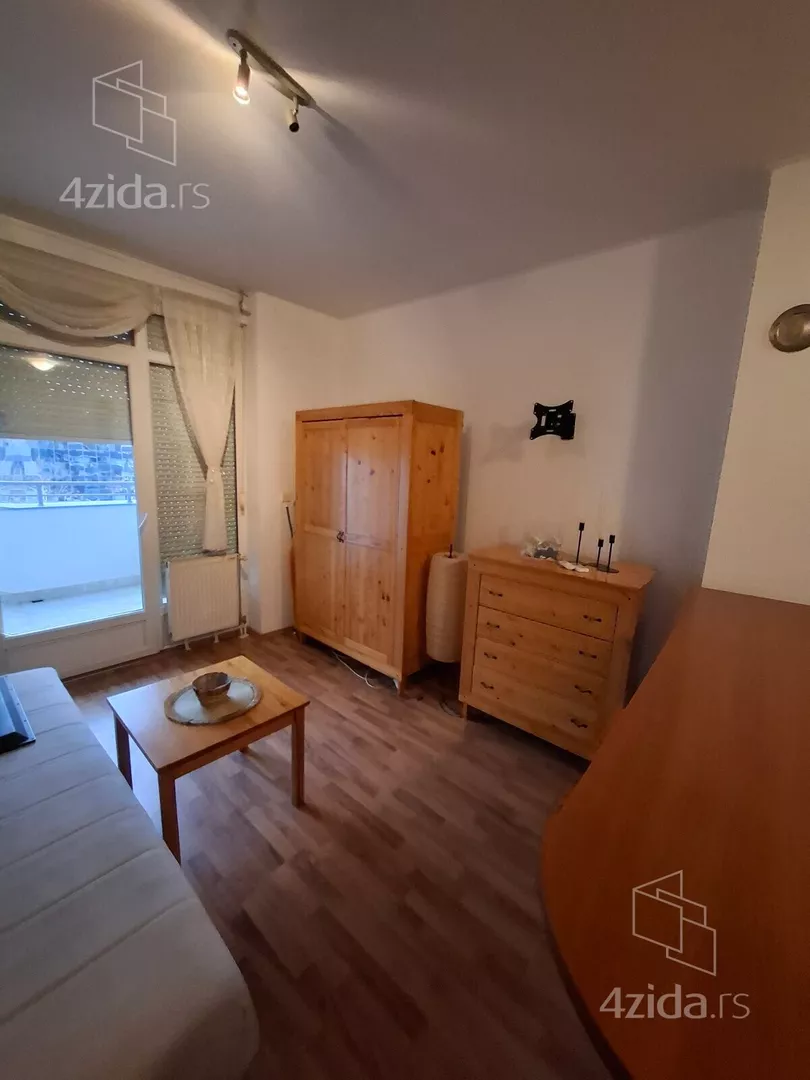 Garsonjera | 4zida