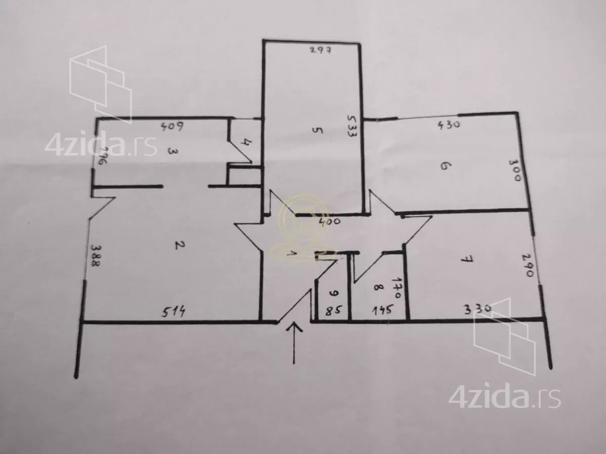 Troiposoban stan | 4zida