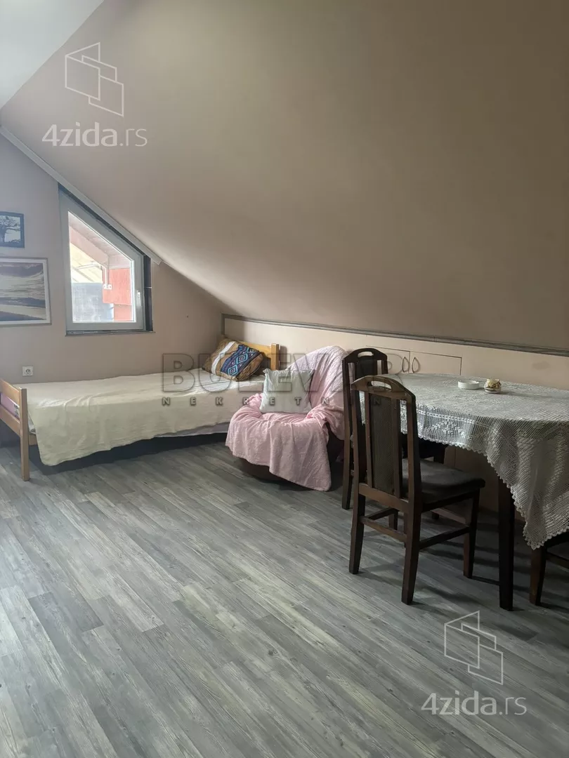 Garsonjera | 4zida