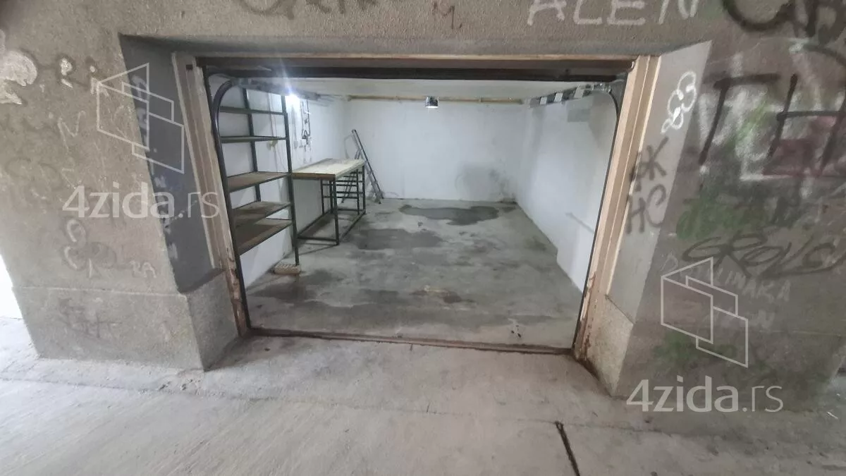 Garaža/Parking | 4zida