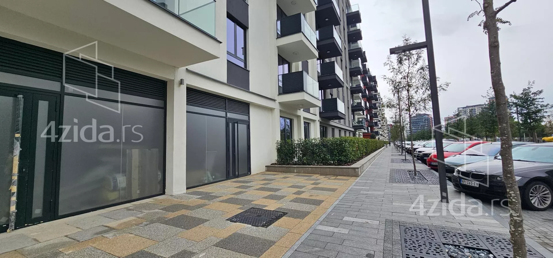 Poslovni prostor | 4zida