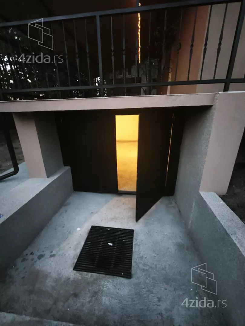 4-etažna kuća | 4zida