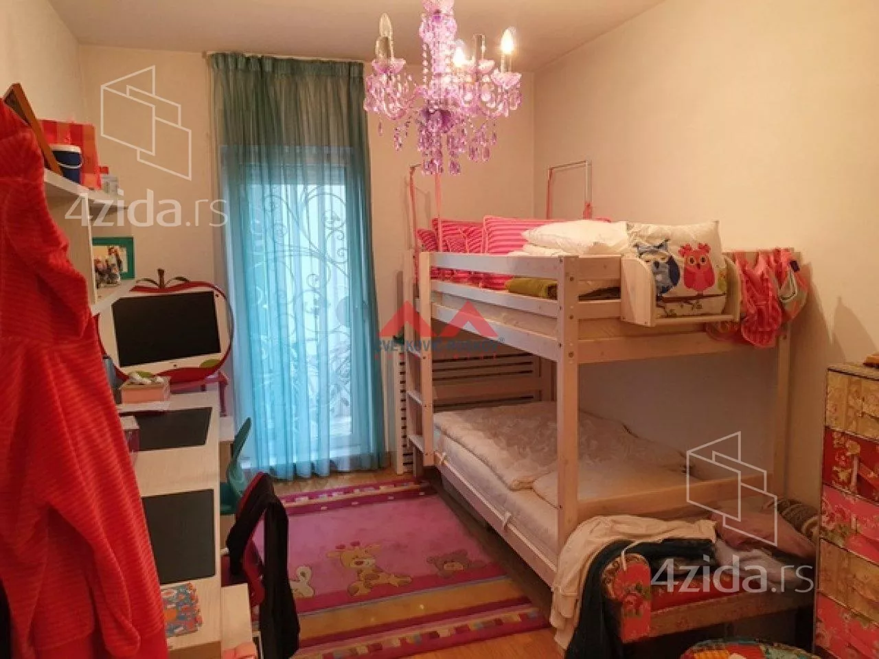 Petosoban stan | 4zida