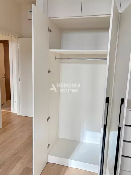 Nikolaja Kravcova | 4zida.rs