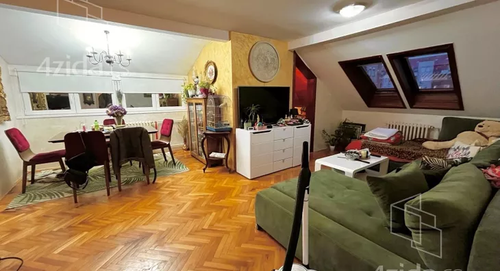 Četvoroiposoban stan | 4zida