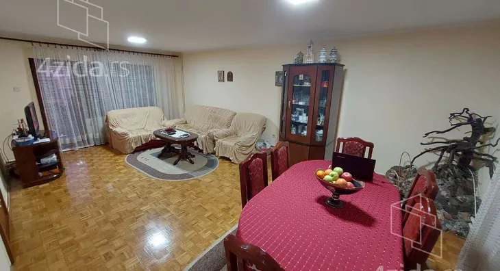 3-etažna kuća | 4zida