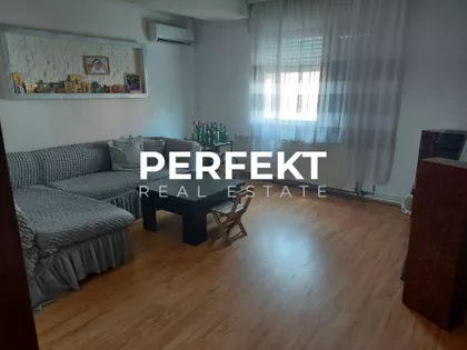 Ruđera Boškovića | 4zida.rs