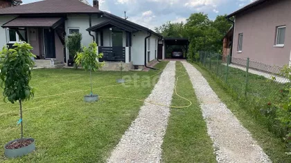 Popović | 4zida.rs
