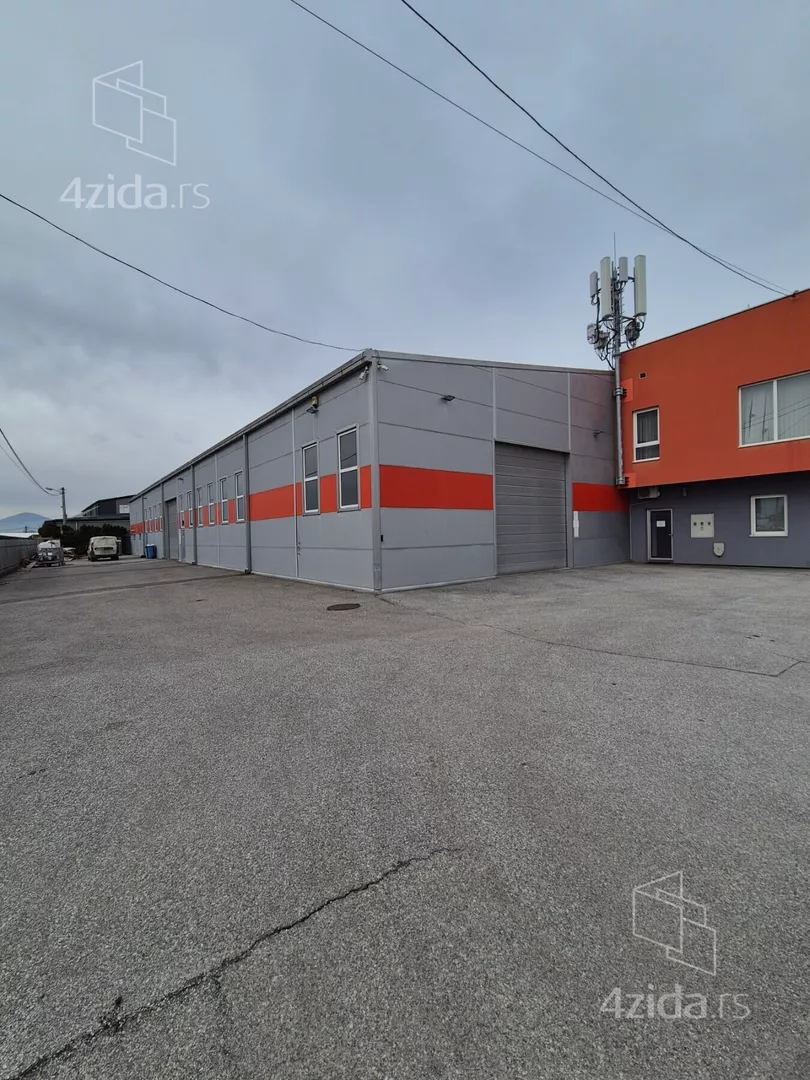 Poslovni prostor | 4zida