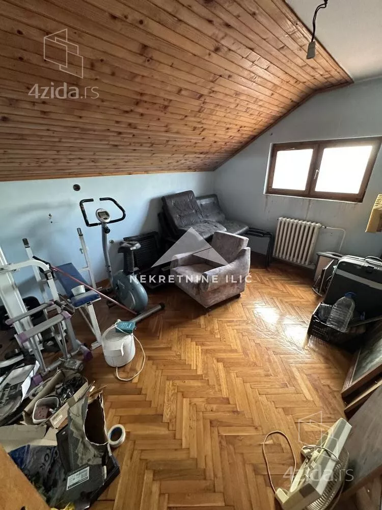 Kuća | 4zida