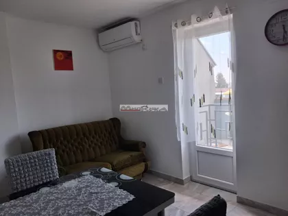 Farmaceutski fakultet | 4zida.rs