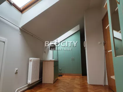 Dušana Vasiljeva | 4zida.rs