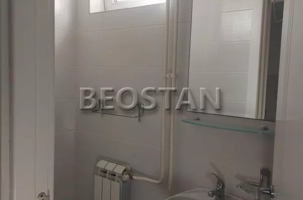 Šestosoban stan | 4zida