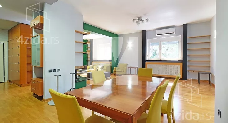 Petosoban stan | 4zida