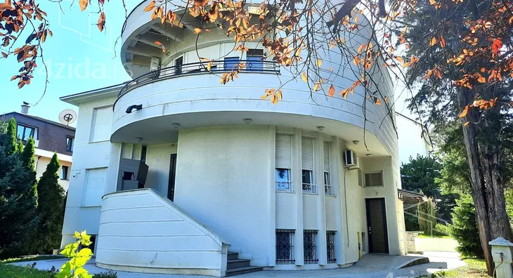 Kuća | 4zida