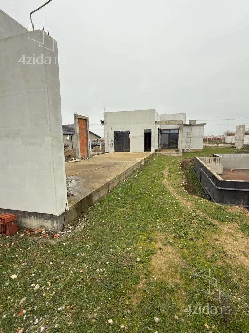 Ugostiteljski objekat | 4zida