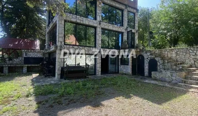 Ugostiteljski objekat | 4zida