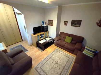 Peđe Milosavljevića | 4zida.rs