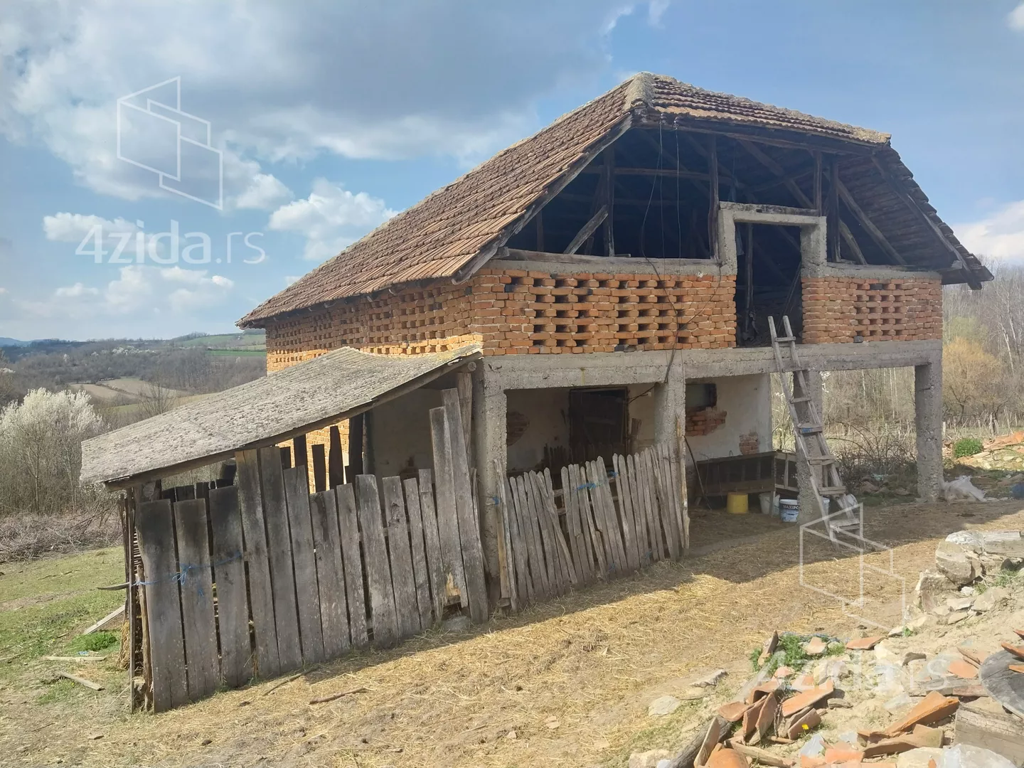 4-etažna kuća | 4zida