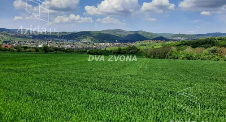 Plac | 4zida