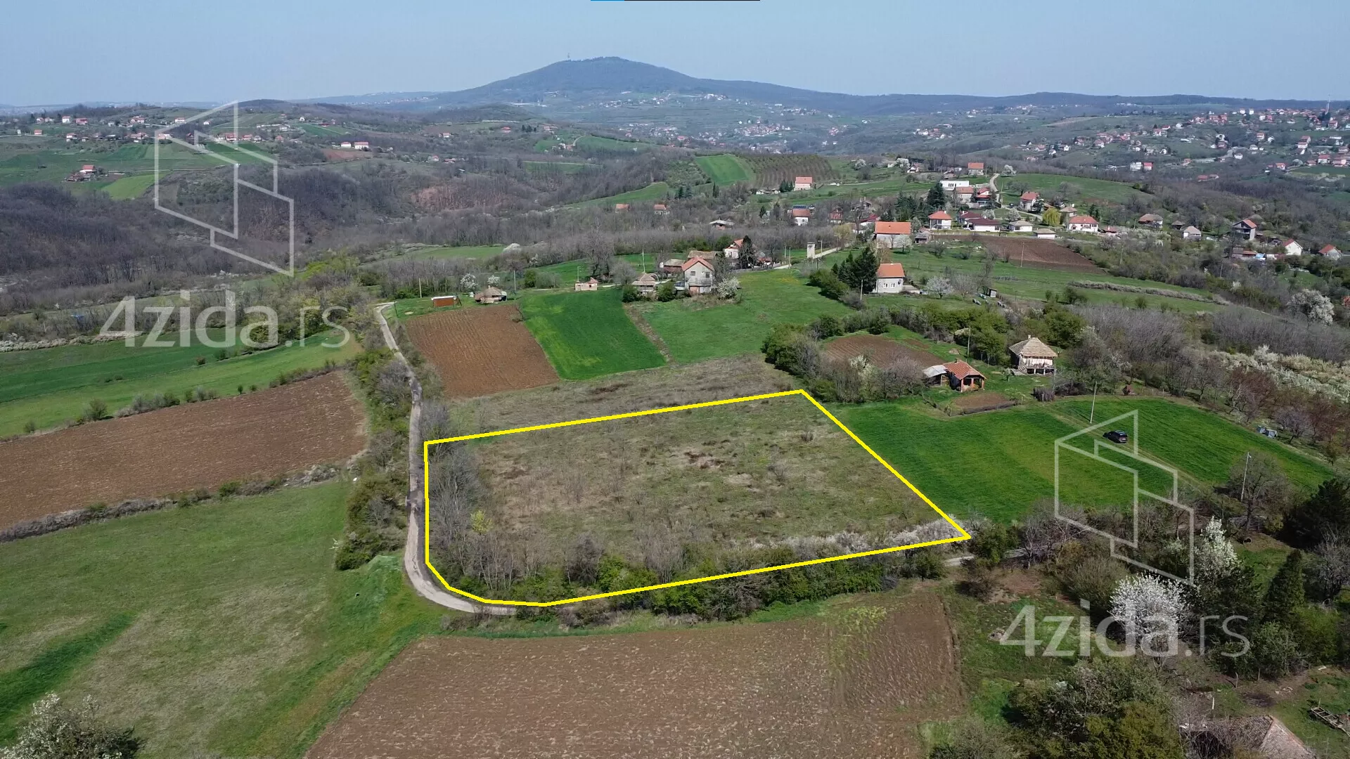 Građevinsko zemljište | 4zida