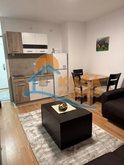 Jovana Ristića | 4zida.rs