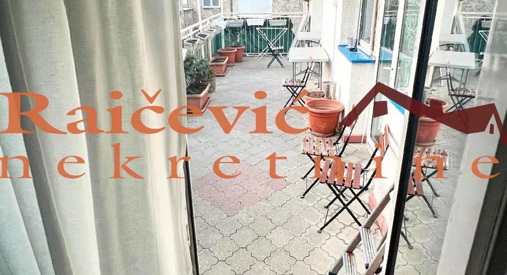 Osmosoban stan | 4zida