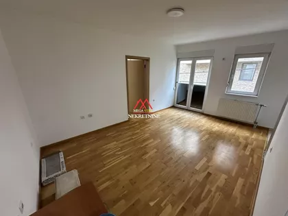 Branka Radičevića | 4zida.rs