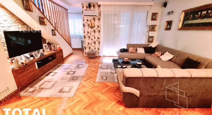 Petoiposoban stan | 4zida