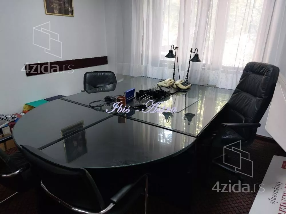 Kancelarija | 4zida