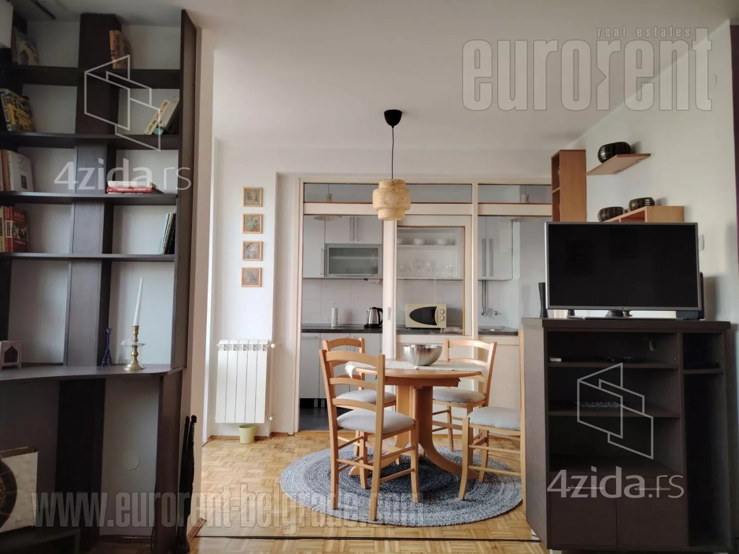 Jednoiposoban stan | 4zida
